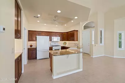 13401 N Rancho Vistoso Boulevard #257, Oro Valley, AZ 85755 - Photo 21
