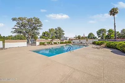364 S Paseo Lobo #B, Green Valley, AZ 85614 - Photo 21