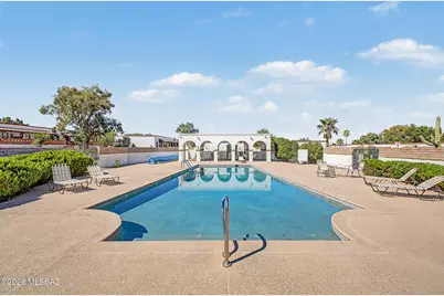 364 S Paseo Lobo #B, Green Valley, AZ 85614 - Photo 19