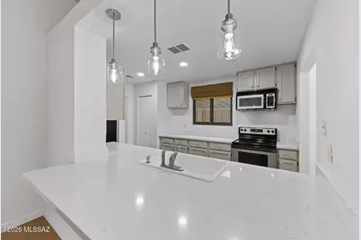 2784 W Highcliff Drive, Tucson, AZ 85745 - Photo 25