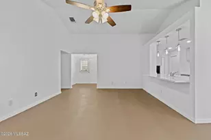 2784 W Highcliff Dr, Tucson, AZ 85745 - Photo 17