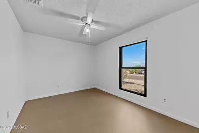 2784 W Highcliff Drive, Tucson, AZ 85745 - Photo 33