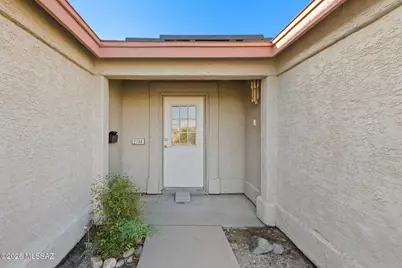 2784 W Highcliff Drive, Tucson, AZ 85745 - Photo 9