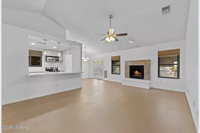 2784 W Highcliff Drive, Tucson, AZ 85745 - Photo 13