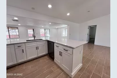 7141 E Gambel Circle, Tucson, AZ 85750 - Photo 7