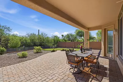 8604 N Moonfire Drive, Tucson, AZ 85743 - Photo 5