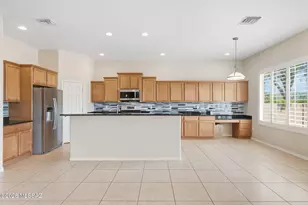 8604 N Moonfire Dr, Tucson, AZ 85743 - Photo 21
