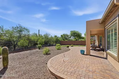 8604 N Moonfire Drive, Tucson, AZ 85743 - Photo 39