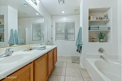 617 W Panorama Vista Drive, Tucson, AZ 85704 - Photo 5