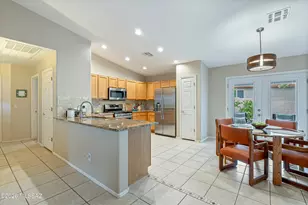 617 W Panorama Vista Dr, Tucson, AZ 85704 - Photo 7