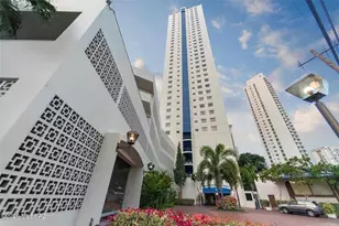 400 Hobron Ln, Honolulu, HI 00000 - Photo 25