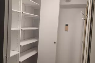 400 Hobron Ln, Honolulu, HI 00000 - Photo 9