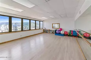 400 Hobron Ln, Honolulu, HI 00000 - Photo 3