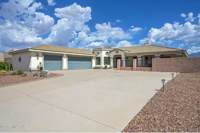 833 S Placita Hermosura, Green Valley, AZ 85614 - Photo 1