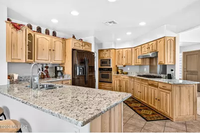833 S Placita Hermosura, Green Valley, AZ 85614 - Photo 9