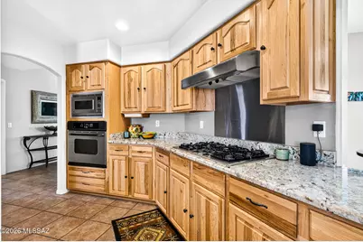 833 S Placita Hermosura, Green Valley, AZ 85614 - Photo 11