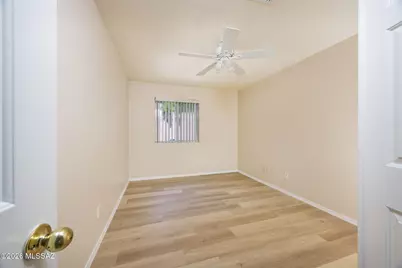 12253 N Brightridge Drive, Oro Valley, AZ 85755 - Photo 13