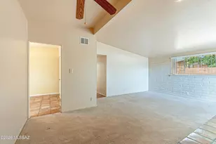 7018 E Kirkland Dr, Tucson, AZ 85710 - Photo 7