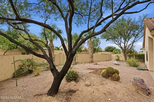 2330 N Emerald Lake Ct, Tucson, AZ 85749 - Photo 9