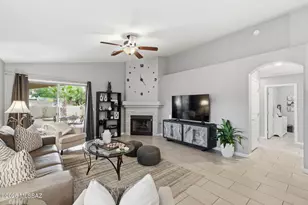 2330 N Emerald Lake Ct, Tucson, AZ 85749 - Photo 13