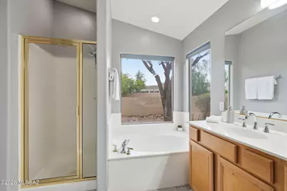 2330 N Emerald Lake Court, Tucson, AZ 85749 - Photo 7