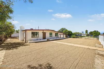 5226 S Hampton Roads Drive, Tucson, AZ 85706 - Photo 3