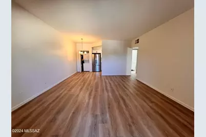 5500 N Valley View Road #231, Tucson, AZ 85718 - Photo 3