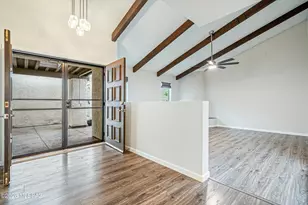 7357 E Cascada Cir, Tucson, AZ 85715 - Photo 9