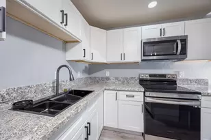 5921 E 32nd St, Tucson, AZ 85711 - Photo 7