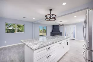 5921 E 32nd St, Tucson, AZ 85711 - Photo 9