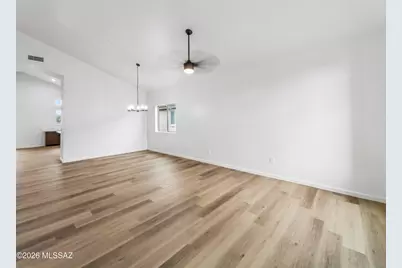 11527 W Bannerstone Street, Marana, AZ 85658 - Photo 7