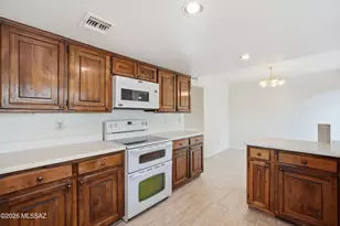 7912 N Casas Cameo, Tucson, AZ 85742 - Photo 27