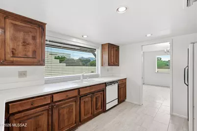 7912 N Casas Cameo, Tucson, AZ 85742 - Photo 27