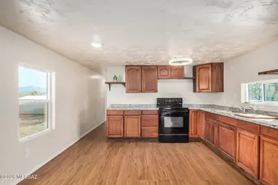17111 S Country Club Road #E18, Sahuarita, AZ 85629 - Photo 15