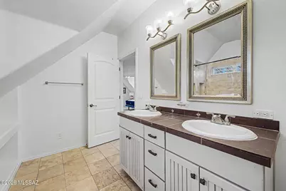 744 E Adams Street, Tucson, AZ 85719 - Photo 21