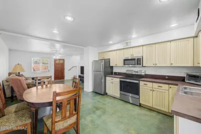 744 E Adams Street, Tucson, AZ 85719 - Photo 9