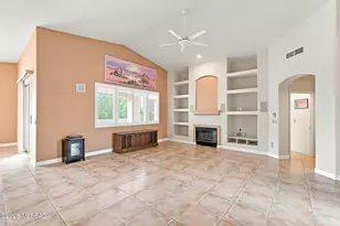 9740 E Spring Ridge Pl, Tucson, AZ 85749 - Photo 11