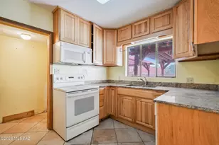 3930 W New York Dr, Tucson, AZ 85745 - Photo 27