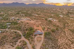3930 W New York Dr, Tucson, AZ 85745 - Photo 9