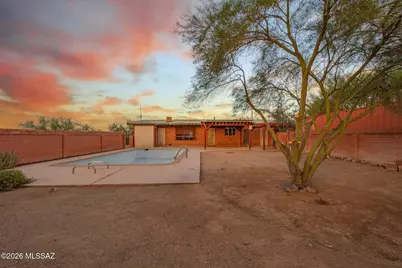 3930 W New York Drive, Tucson, AZ 85745 - Photo 17