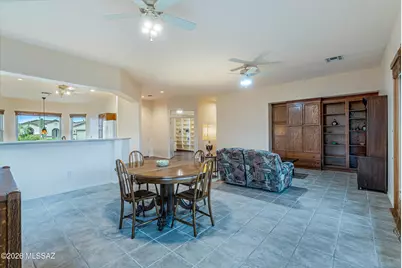 7649 W Desert Cactus Way, Tucson, AZ 85743 - Photo 13