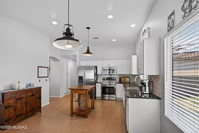 1380 W Crosswinds Place, Oro Valley, AZ 85737 - Photo 17