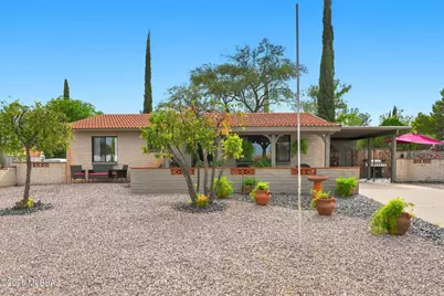 942 S Abrego Drive, Green Valley, AZ 85614 - Photo 1