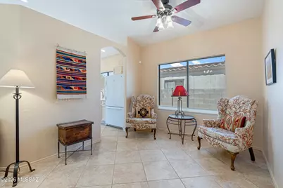 10790 E Slopeside Place, Tucson, AZ 85748 - Photo 11