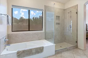 10790 E Slopeside Pl, Tucson, AZ 85748 - Photo 25