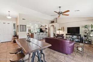 61776 E Oakwood Dr, Tucson, AZ 85739 - Photo 11