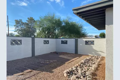 714 N Belvedere Avenue, Tucson, AZ 85711 - Photo 3