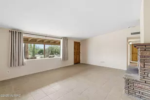 3205 N View Crest Dr, Tucson, AZ 85745 - Photo 11