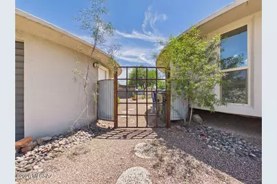 1720 N Nancy Rose Boulevard, Tucson, AZ 85712 - Photo 3