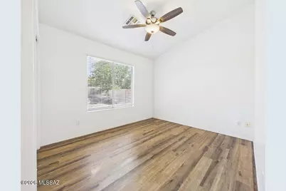 7239 W Silver Sand Drive, Tucson, AZ 85743 - Photo 13
